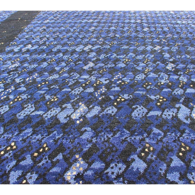 Modern Scandinavian Swedish Geometric Design Rug by Keivan Woven Arts 9'2 X 11'10 For Sale In Atlanta - Image 6 of 10