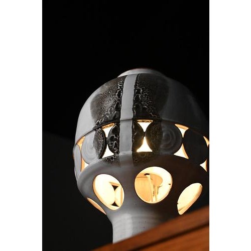 Table Lamp in Ceramic For Sale - Image 5 of 11