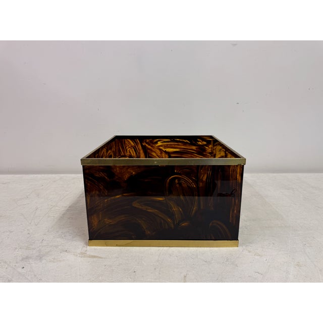 Large Tortoiseshell Effect Acrylic Glass Planter, 1970s For Sale - Image 4 of 11