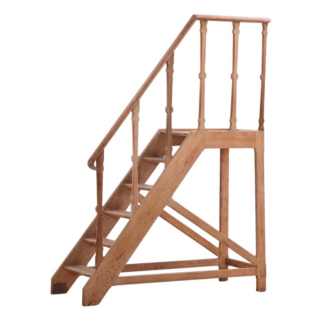 A Set of European Pine Library Steps, C. 1910. For Sale