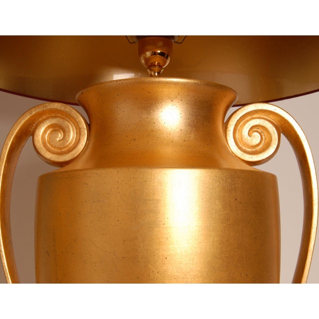 Vintage Italian Etruscan Vase Lamps Traditional Gold Table Lamps Style the Etrusque - a Pair For Sale - Image 13 of 15