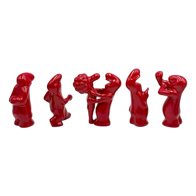 Vintage Ceramic La Linea Figurines in Red by Osvaldo Cavandoli, 1960s, Set of 5 For Sale