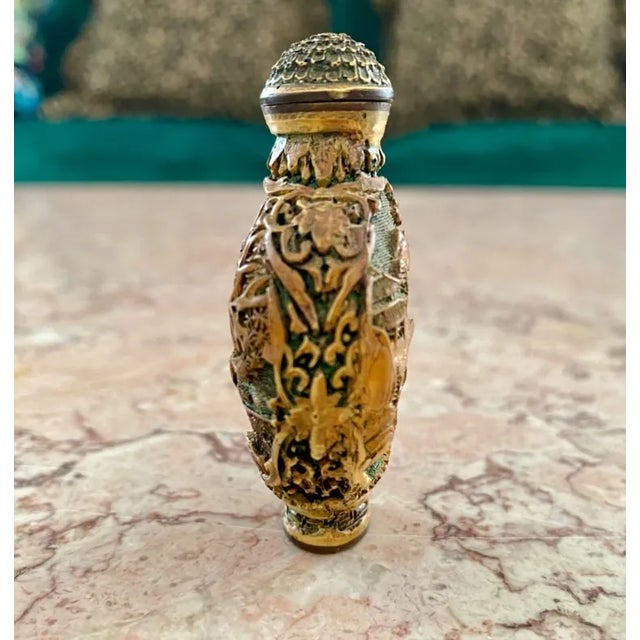 Late 20th Century Finely Detailed Green Chinese Snuff Bottle For Sale - Image 4 of 11