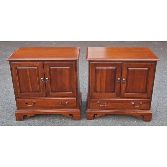 Pair Hooker Furniture French Chippendale Style Cherry Night Tables For Sale In Washington DC - Image 6 of 18