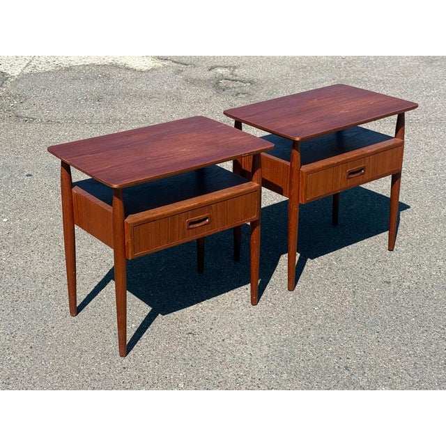 Danish Teak Nightstands from Gunni Omann, 1960s, Set of 2 For Sale - Image 9 of 11