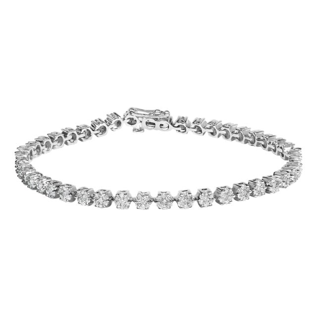 14K White Gold Round-Cut 2.00 cttw Diamond Link Bracelet (H-I Color, I1-I2 Clarity) For Sale