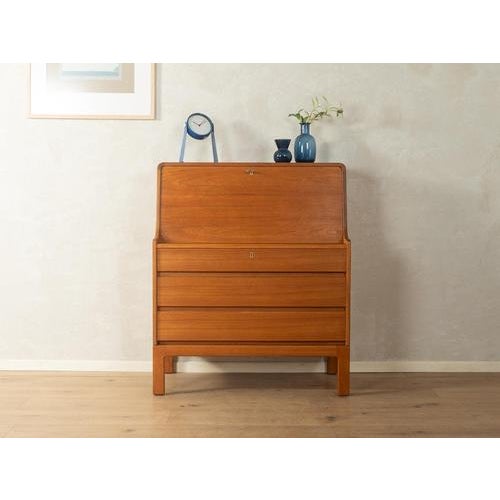 Model 88 Bureau by Arne Wahl Iversen for Vinde Møbelfabrik For Sale - Image 3 of 13