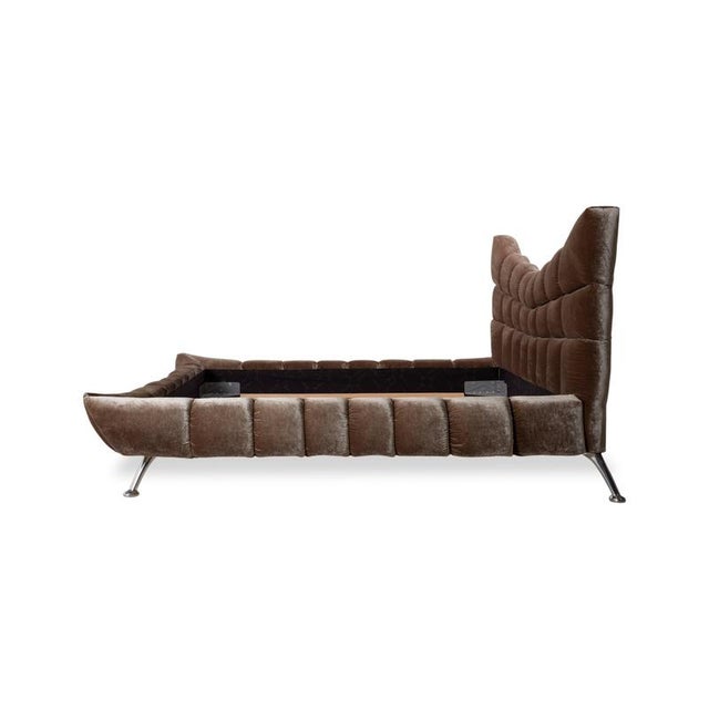 Cloud 7 Fabric Bed in Silver Grey from Bretz For Sale - Image 11 of 13