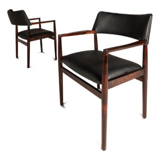 Set of Two (2) MCM Danish Modern Armchairs in Rosewood & Leather by Erik Wørts for Soro Stolefabrik, Denmark, C. 1960's For Sale