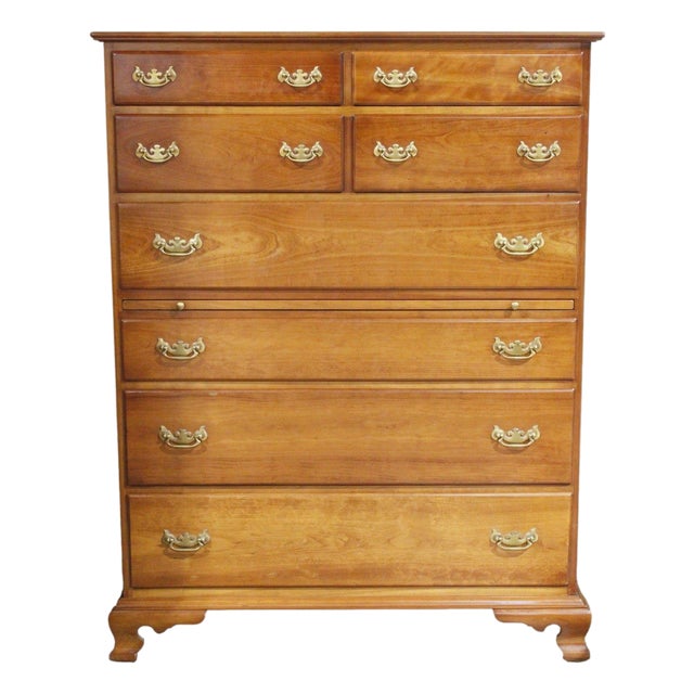 Leopold Stickley Colonial Style Chest of Drawers - Cherry For Sale