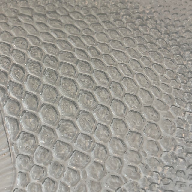 Vintage 1970s Arcoroc Clear Glass “Poisson” Textured Fish Platter Made in France For Sale - Image 9 of 14