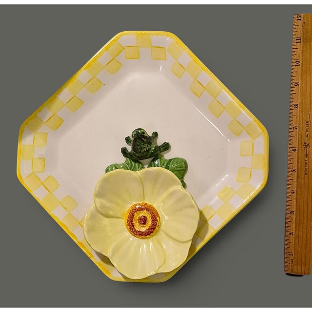 Vintage "Cali "Ceramic Lotus Flower Lily Pod 3DFrog Chip & Dip Platter For Sale - Image 4 of 9