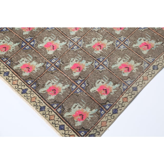 Brown Mid 20th Century Modern Tribal Kilim Rug With Floral Grid Motif – Handwoven Heritage With Graphic Symmetry -' 5'' X 7' 7'' For Sale - Image 8 of 10