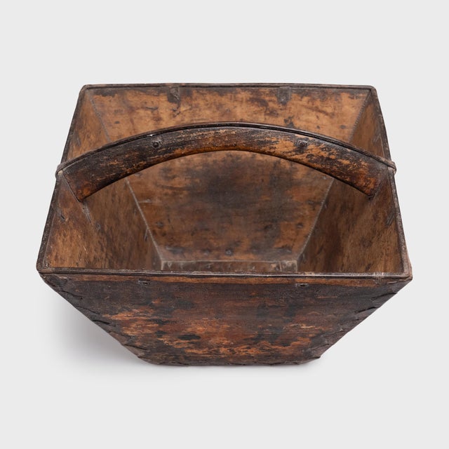 Chinese Vintage Chinese Dou Rice Measure Container, 19th Century For Sale - Image 3 of 4