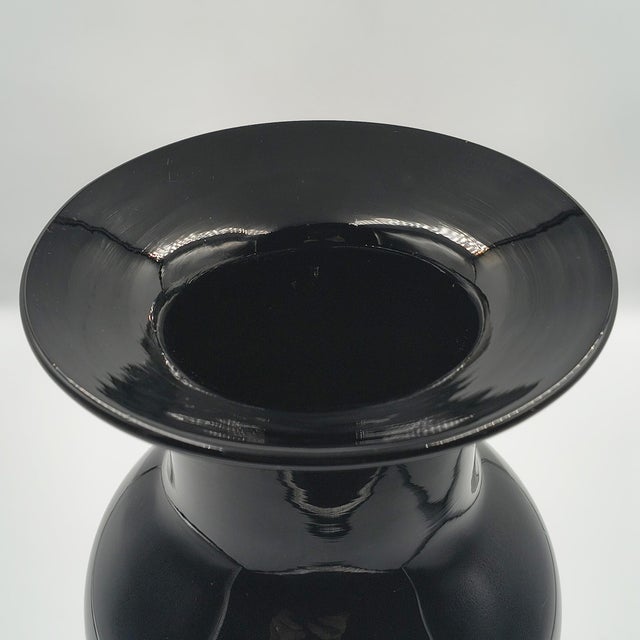 Black Mid-Century Modern Murano Sommerso Jet Black Art Glass Vase With Controlled Bubble Base, 1970s For Sale - Image 8 of 8