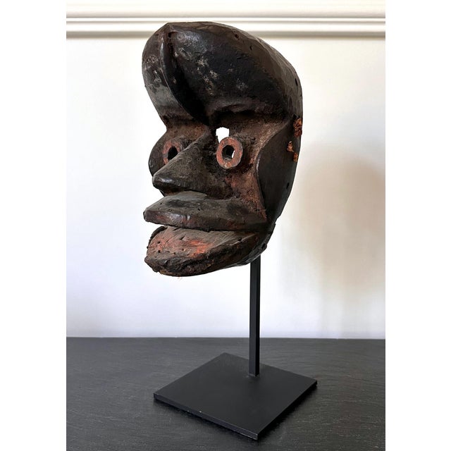 Late 20th Century Guere Mask from Cote d'Ivoire Africa with Sotheby's Sticker For Sale - Image 5 of 17