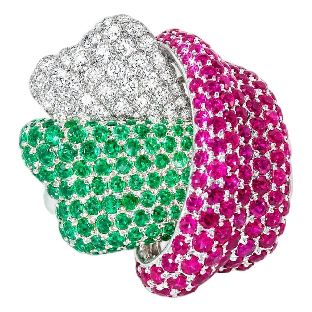 Late 20th Century 18K White Gold Diamond Emerald Ruby Knot Band Ring Unique Multi Gemstone Estate, Size 7 For Sale