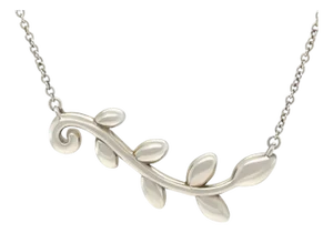 Tiffany & Co. Silver Paloma Picasso Olive Leaf Vine Necklace 3.08g