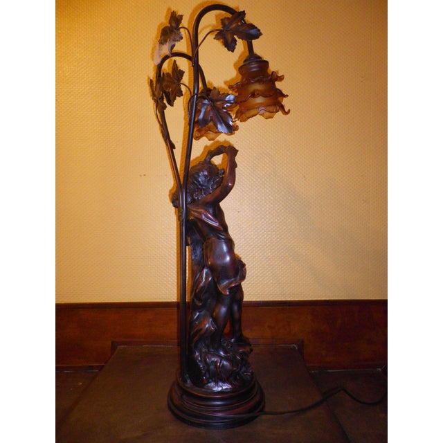 Sculpture of Putti Table Lamp with Amber Molded Glass Tulip Shades in the style of Aug. Moreau, 1890s For Sale - Image 10 of 18