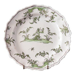 Mid-18th Century Green Plate with Musician from Bordeaux Faience For Sale