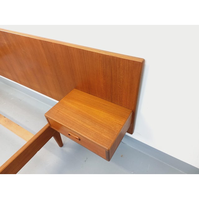 Vintage Scandinavian Teak Double Bed with Integrated Bedside Tables, 1960s For Sale - Image 15 of 18