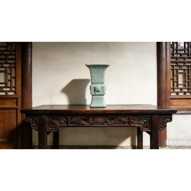 W-7.5cm,H-17cm Experience the beauty and elegance of Chinese history with our Chinese Vintage Porcelain Handcrafted with...