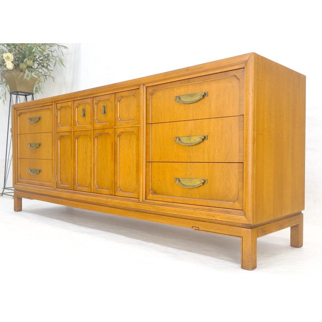 Mid Century 80” Long 9 Drawers Dresser Credenza Two Drawer Compartment MINT For Sale - Image 17 of 17
