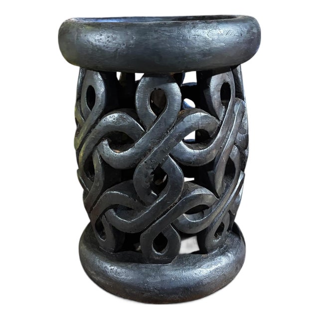 Vintage Tribal Nobility Wood Bamileke Stool/Side Table Cameroon 17" H For Sale