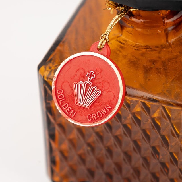 Volkswagen Beetle Model with Hidden Decanter & Shot Glasses 1950s, Set of 6 For Sale - Image 10 of 18