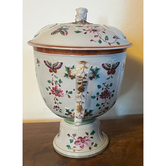 Chinoiserie Antique 18th Century Chinese Export Famille Rose Porcelain Trophy Cup or Urn With Handles & Cover Butterflies & Flowers Circa 1790 For Sale - Image 3 of 18