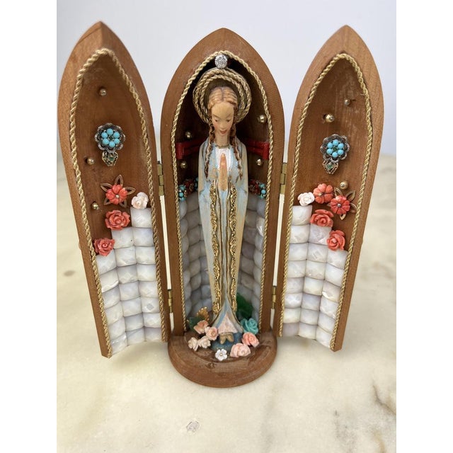 Statuette of the Madonna with 18K Gold and Precious Stones, Italy, 1981 For Sale - Image 3 of 14