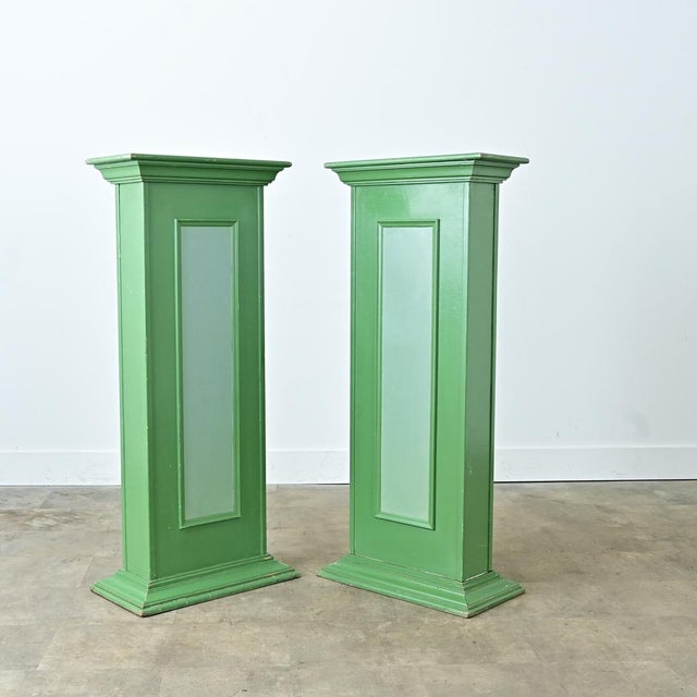 Paint Early 20th Century Pair of French Narrow Painted Paneled Pedestals For Sale - Image 7 of 11