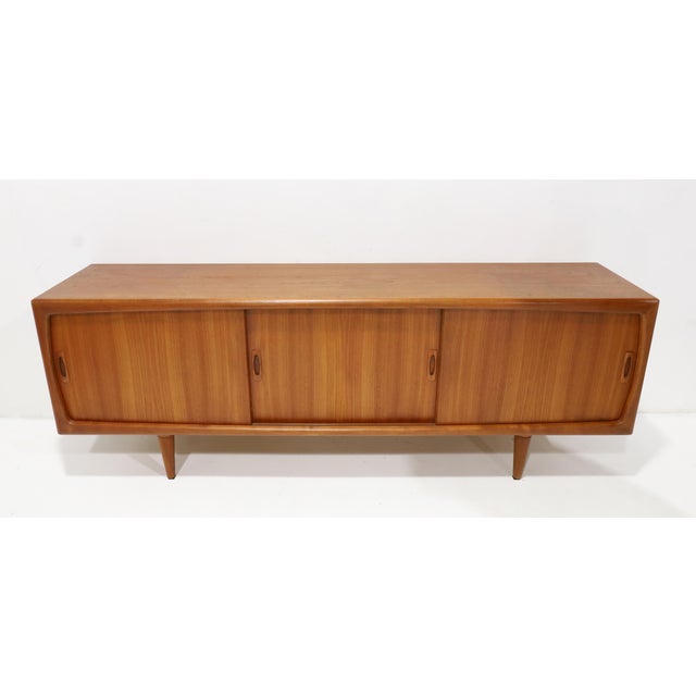 Mid-Century Modern Vintage Sculptural Danish Teak h.p. Hansen Sideboard Credenza For Sale - Image 3 of 11