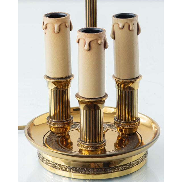 French Empire Brass Three-Light Bouillotte Lamp with Gilt Laurel Tôle Shade For Sale - Image 6 of 18