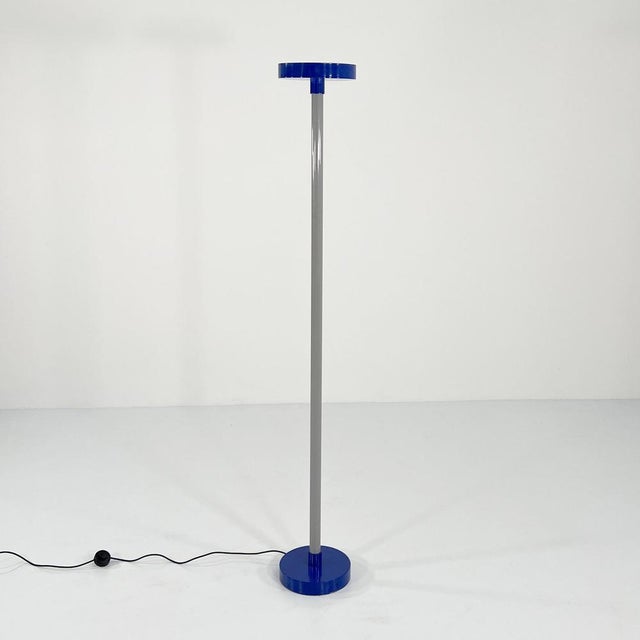 Beam Floor Lamp attributed to Ettore Sottsass for Bieffeplast, 1980s For Sale - Image 9 of 10