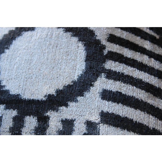 Contemporary Silk Velvet Ikat Pillow Cover Bohemian Pillow For Sale - Image 4 of 11