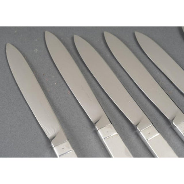 Silver Antibes Service by Jean-Élysée Puiforcat, 1890s, Set of 36 For Sale - Image 5 of 11