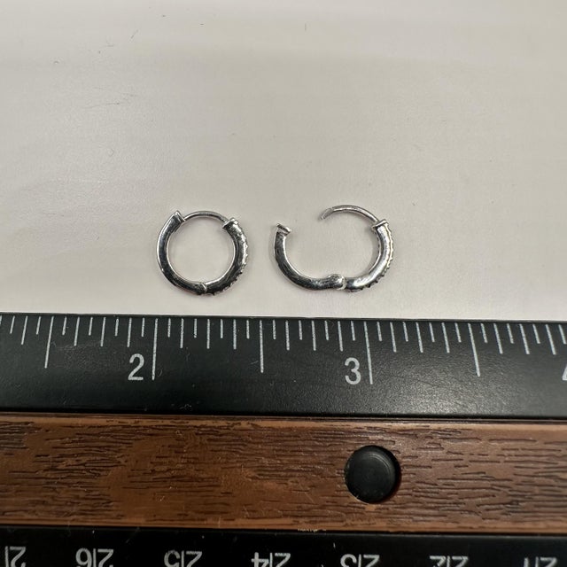 Early 21st Century Diamond Huggie Earrings in 14kt White Gold - 0.10ctw Gh Si Diamonds, 11.5mm, A Pair For Sale - Image 5 of 5
