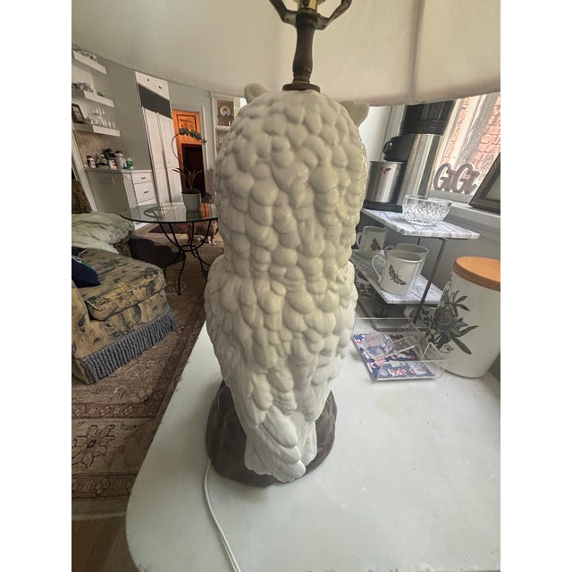 Mottahedeh Vintage Majolica Owl Lamp Made in Italy by Mottahedeh Including Shade For Sale - Image 4 of 13