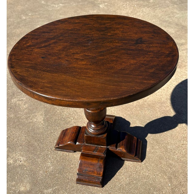 English Vintage Round Pedestal Base Side or Drink Table For Sale - Image 3 of 6
