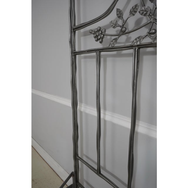 Corsican Iron Twiggy Bird & Berry Queen Size Poster Bed For Sale - Image 11 of 16