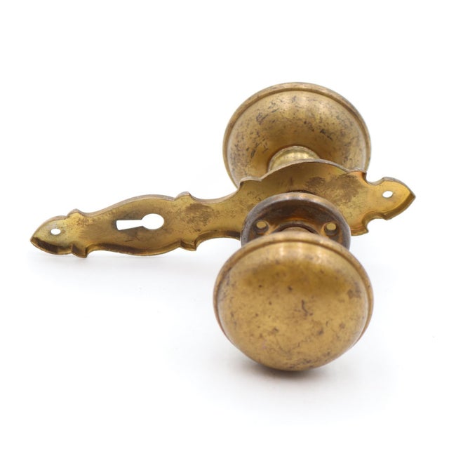 Vintage Traditional style passage door knob set made of all brass. The original mounting screws are not available. Priced...