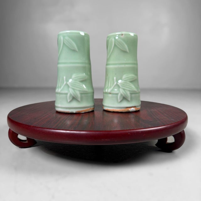 Mid-Century Modern Small Vintage Japanese Celadon Ikebana Vases with Bamboo Relief, 1940s, Set of 2 For Sale - Image 3 of 9