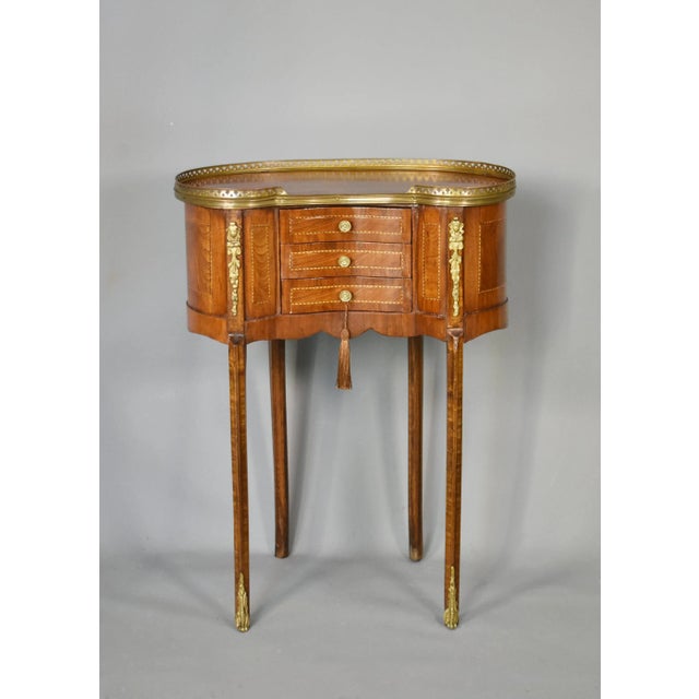 Mid-Century Modern French Kidney-Shaped Side Table, 1950s For Sale - Image 17 of 17