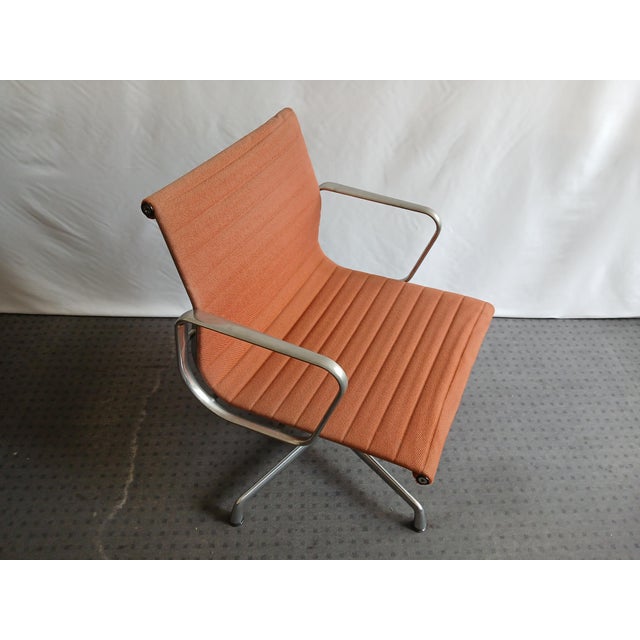 EA 108 Swivel Chairs by Charles & Ray Eames for ICF De Padova, 1960s, Set of 2 For Sale - Image 9 of 18