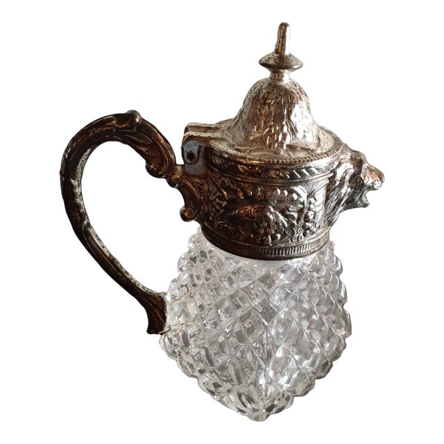 1960s Hazel Atlas Clear Crystal Syrup Pitcher With Lion Head Handle For Sale