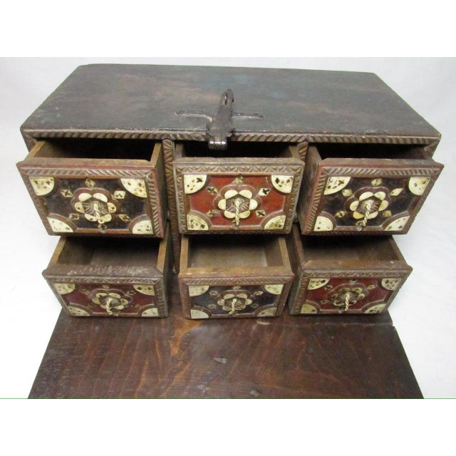 Indian 17th. Century Indo-Portuguese Vargueno For Sale - Image 3 of 12