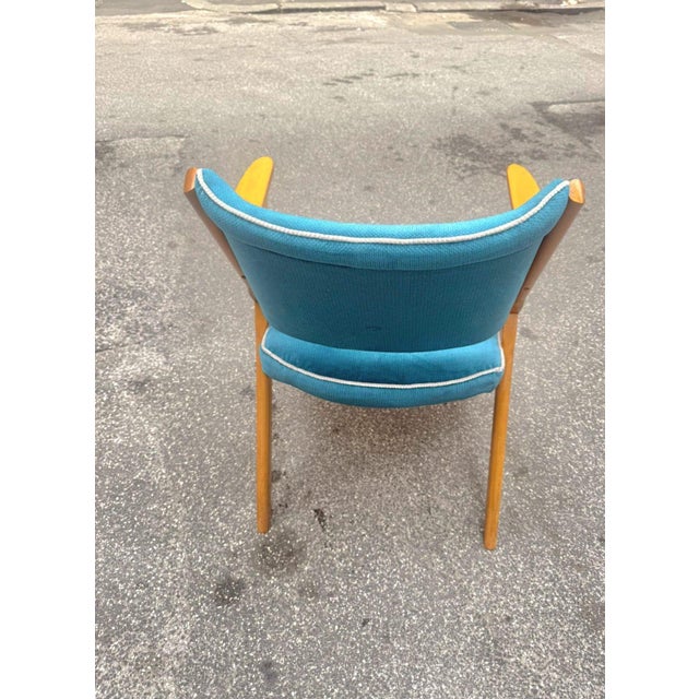 Nordic Style Armchair – Dal Vera, Italy, 1950s This elegant armchair was produced in Italy in the 1950s by the renowned...