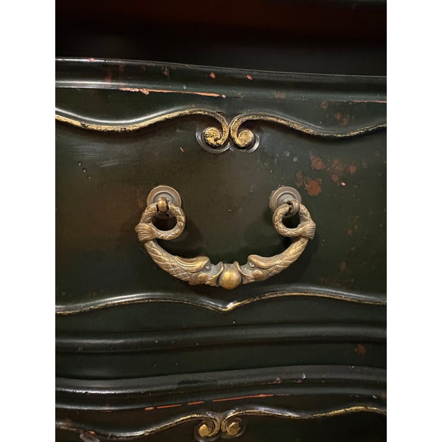 Late 20th Century Commode in the Style of a Louis XV Lyonnaise Commode For Sale - Image 4 of 17