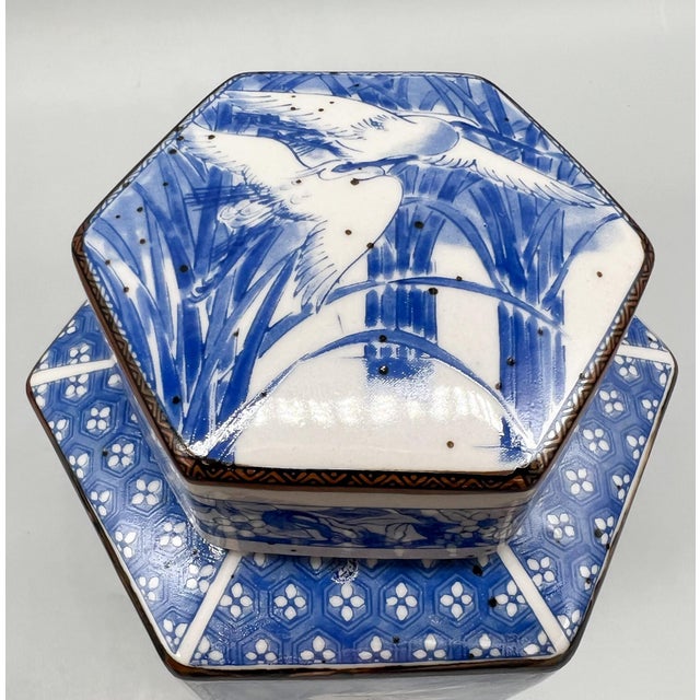 Set of Three Vintage Blue & White Porcelain Tea Caddies | Lidded Chinoiserie Canisters - Chinoiserie, Traditional, Grandmillennial For Sale - Image 18 of 18